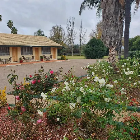 The Aston Motel Tamworth Exterior photo