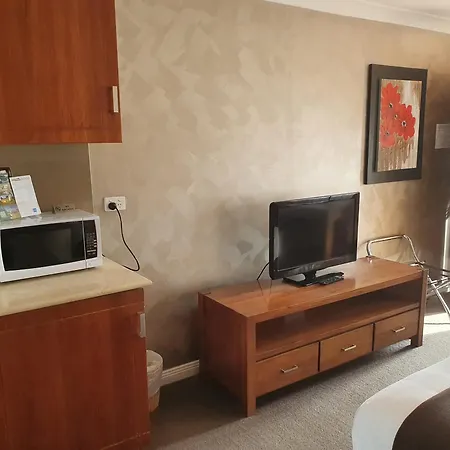 The Aston Motel Tamworth Room photo