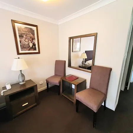 The Aston Motel Tamworth Room photo