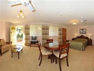 The Aston 4* Tamworth