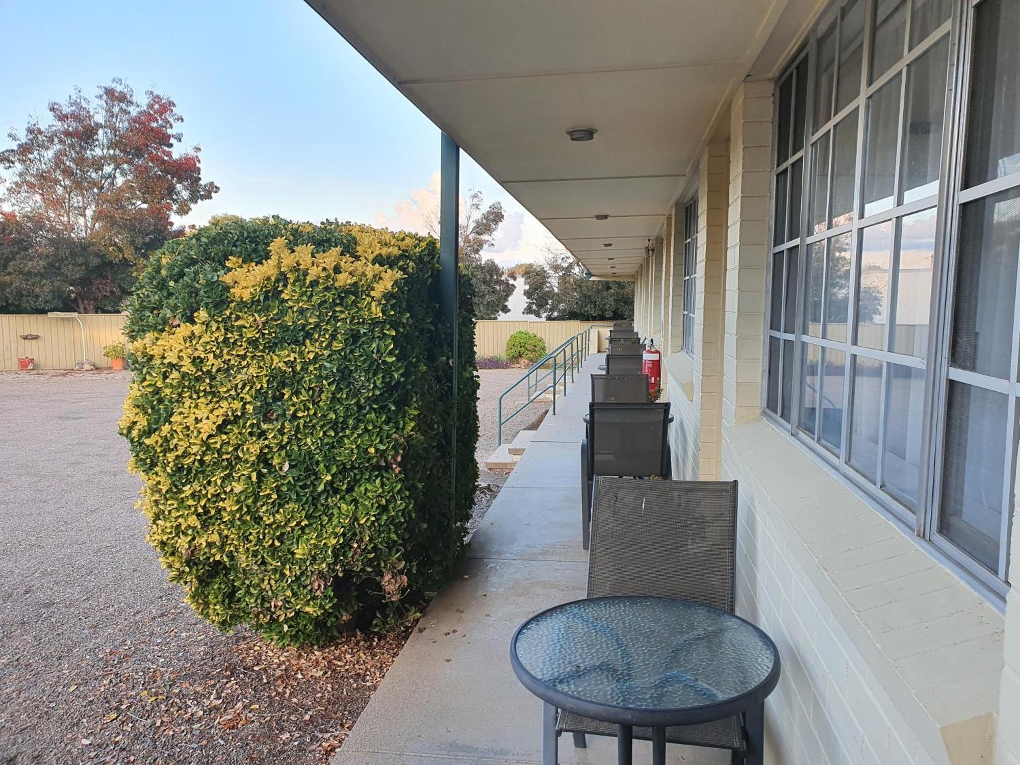 The Aston Motel